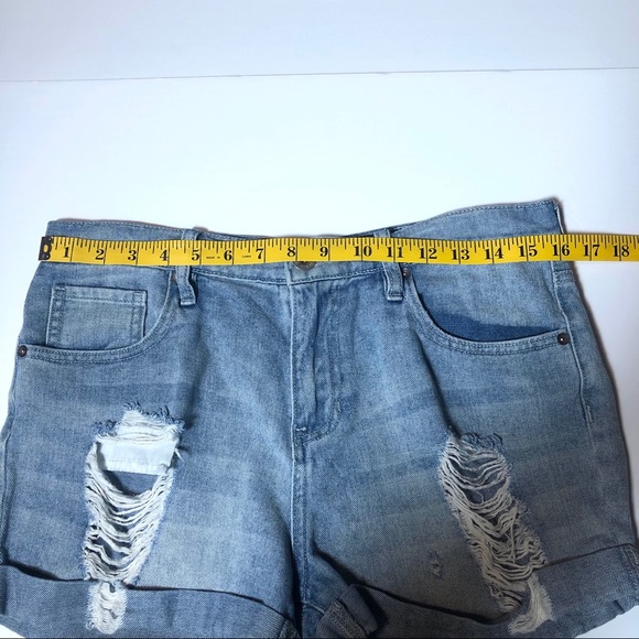 ⭐️ Pacsun Bullhead Denim Boyfriend Jean Short Size 9 - Picture 8 of 11